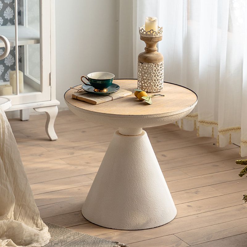 French Country Round End Table 18.9" Tall Pedestal Distressed Side Table Clearhalo 'Coffee & Accent Tables' 'End & Side Tables' 'end_side_tables' 'furn' 'furn_end_side_tables' 'Furniture' 'Living Room Furniture' 1200x1200_4f7ca4b9-b658-4164-840b-3a4bb881e2f7