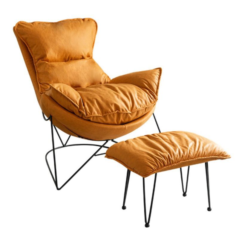 Chaise de chaise de couleur unie avec un oreiller cousu en arrière pour le salon