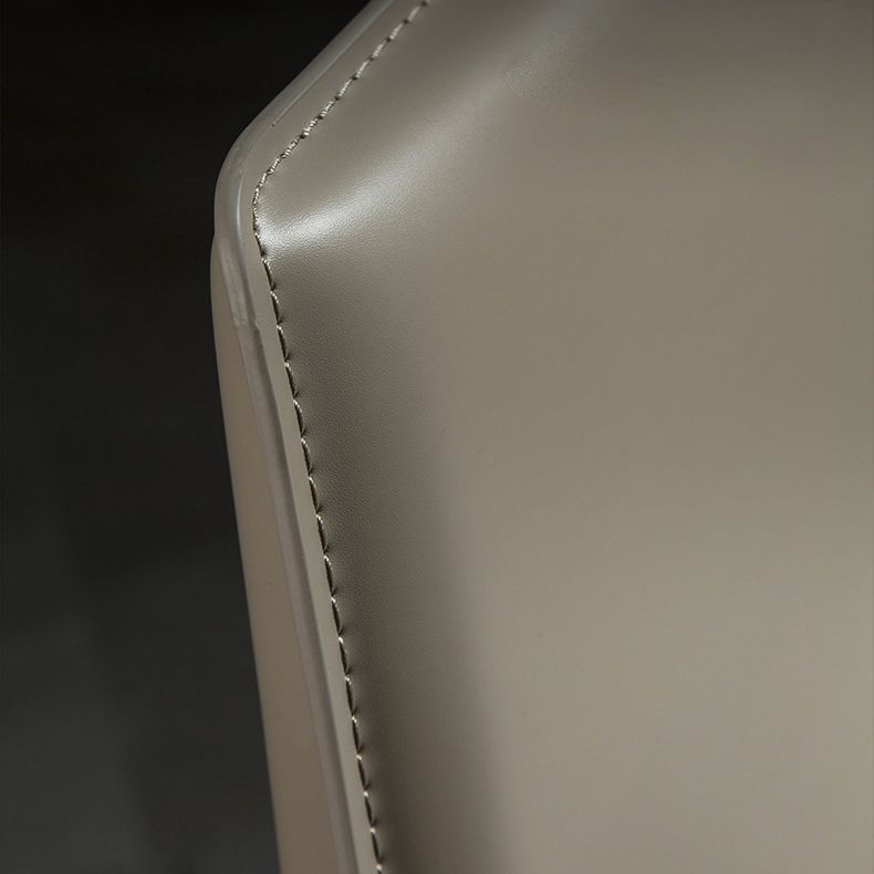 Contemporary Leather Quilted Bar Stool Indoor Barstool with Footrest Clearhalo 'Bar Furniture' 'Bar Stools' 'bar_stools' 'furn' 'furn_bar_stools' 'furniture_bar_stools' 'Kitchen & Dining Furniture' 'kitchen&dining_furn' 'kitchen' 'kitchen_furn' Furniture' 1200x1200_4fc78a07-8fc5-4ffa-a883-53b565165480