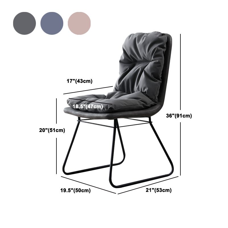 現代的なメタルダイニングルームチェアアームレス布張りのサイドチェア