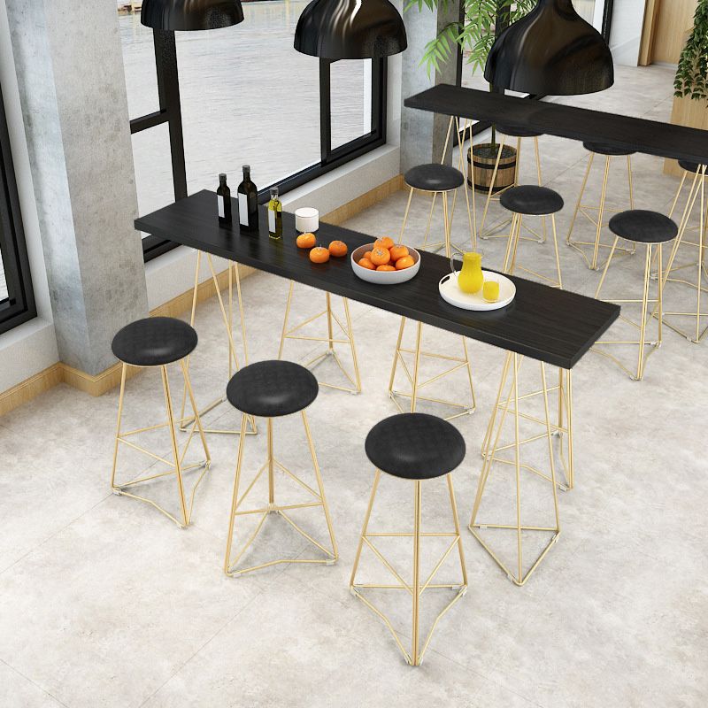 Glam Bar-height Table with Metal Base 41.3-inch Height Table Top Bar Table for Patio Clearhalo 'Bar Furniture' 'Bar Tables' 'bar_tables' 'furn' 'furn_bar_tables' 'Furniture' 'Kitchen & Dining Furniture' 1200x1200_4fff9587-3d98-44e3-9482-21ec1994fb28