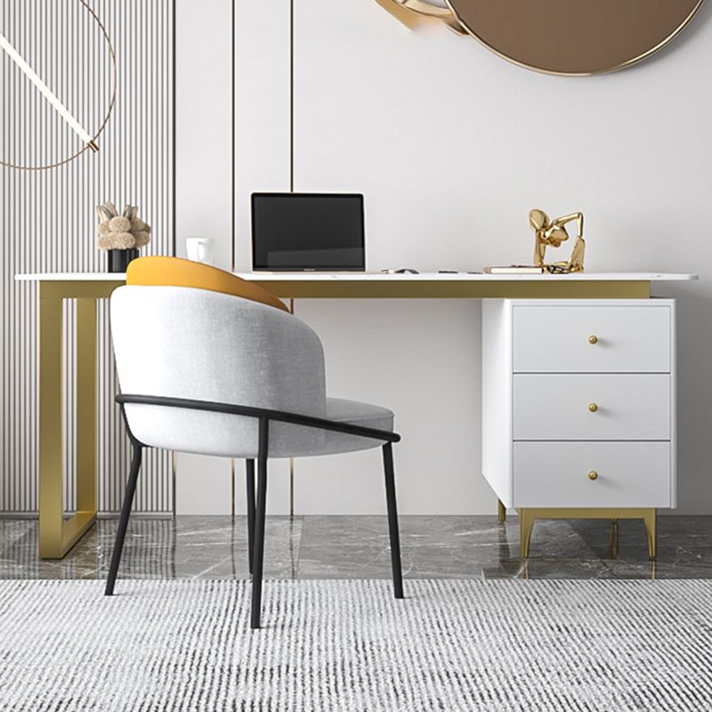 Desca di ufficio contemporanea 23.62 "scrivania rettangolare con 3-cassetti