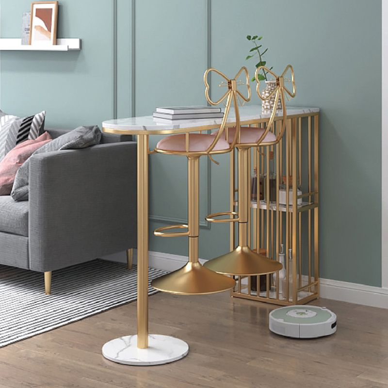 布張りのバースツール調整可能な高さスカンジナビアのカウンターハイトスツール