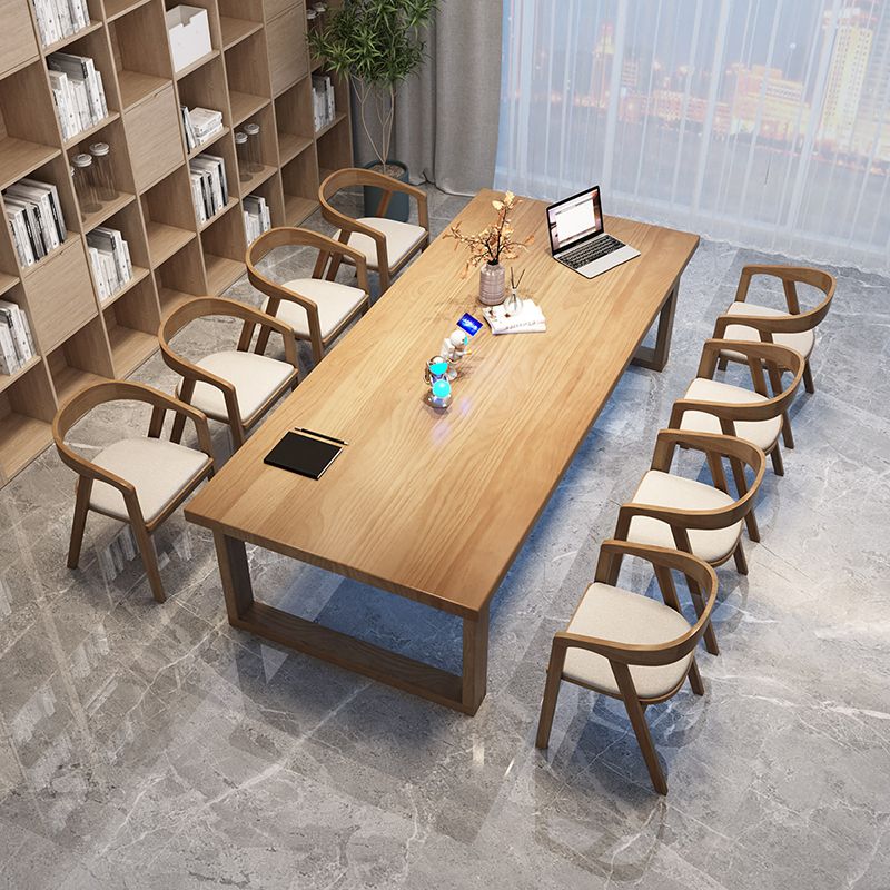 Zeitgenössischer rechteckiger Bürokiefernkiefern Schreibtisch für Büro