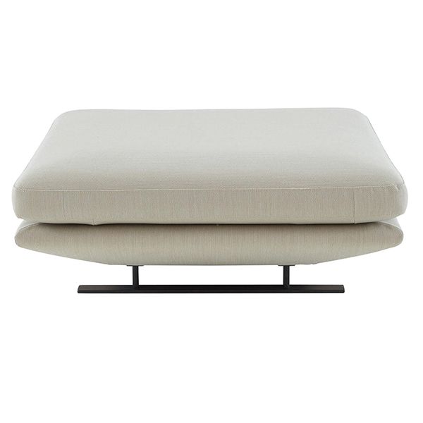 Contemporary Upholstered Solid Color Chaise Chair with Metal Legs Clearhalo 'Chairs & Seating' 'Chaise Lounge' 'chaise_lounge' 'furn' 'furn_chaise_lounge' 'Furniture' 'Living Room Furniture' 1200x1200_506c57da-c001-4739-8242-3ceb74d1e3a1