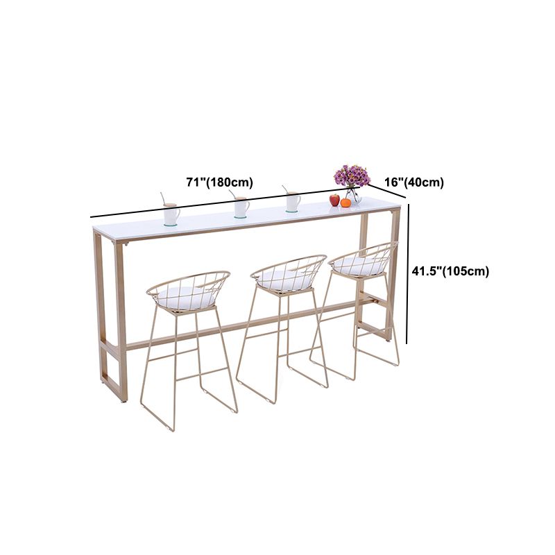 Tavolo da bar top in pietra bianca tradizionale tavolo da bar di lusso di lusso con base di cavalletto