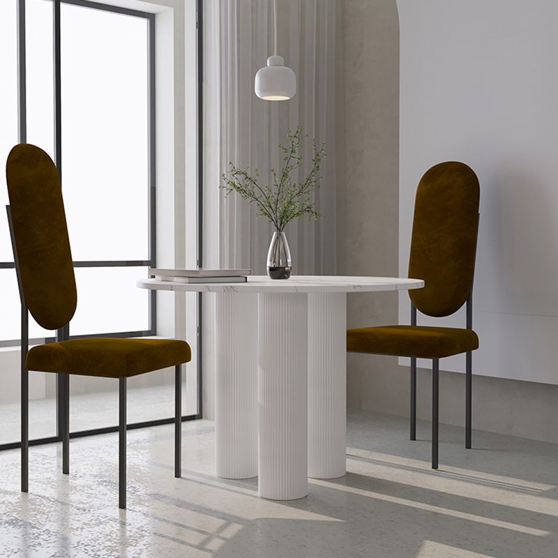 Round Shape Two-Color Dining Table Sintered Stone Table Contemporary with 3 Legs Clearhalo ' dining_table' 'Dining Tables & Seating' 'Dining Tables' 'furn' 'furn_dining_table' 'Furniture' 'furniture_dining_table' 'Kitchen & Dining Furniture' 'kitchen&dining_furn' 'kitchen' 'kitchen_dining_table' 1200x1200_50a9f053-f1a3-41c7-95f6-4f32e135bff3