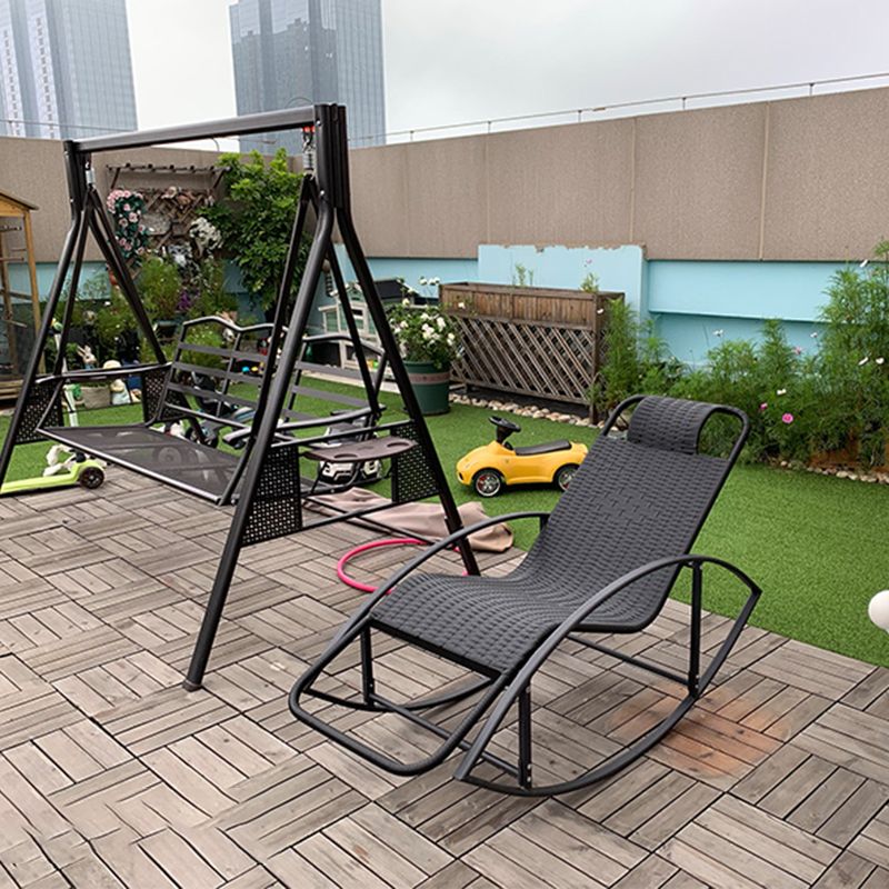 Moderne schommelstoel geweven touw rocker stoel met grijs frame