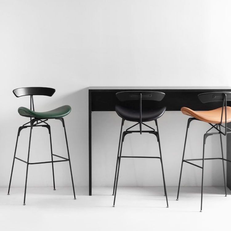 Industrial Black Counter Stools Iron Upholstered Bar Stools Bristol with Contoured Seat Clearhalo 'Bar Furniture' 'Bar Stools' 'bar_stools' 'furniture_bar_stools' 'Kitchen & Dining Furniture' 'kitchen&dining_furn' 'kitchen' 'kitchen_furn' Furniture' 1200x1200_50e24461-5c15-4923-8062-d40474d56e71