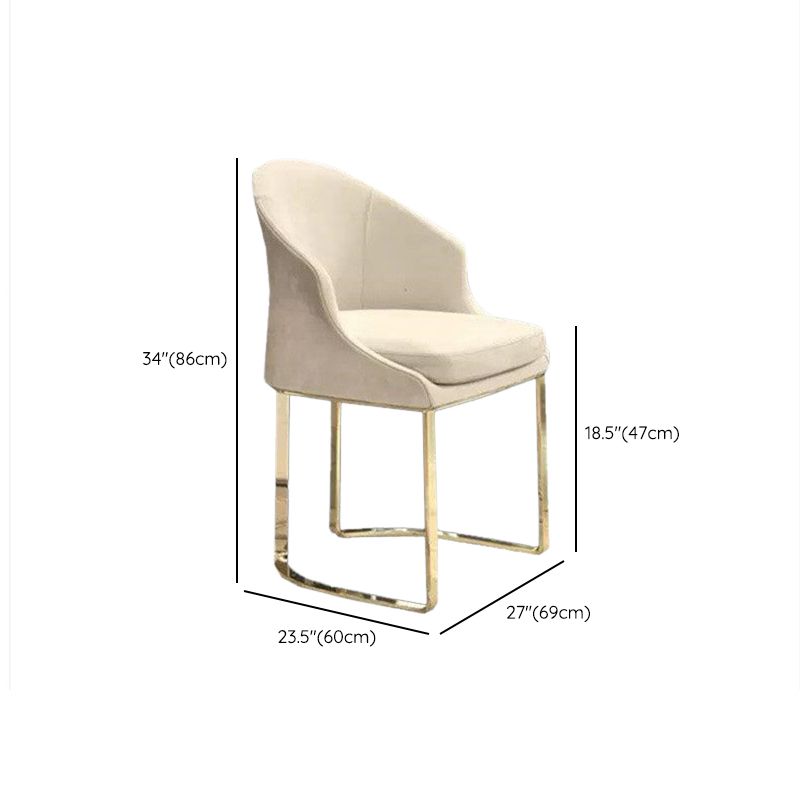 Tavolo da pranzo in marmo contemporaneo con sedie da pranzo in pelle 4/6