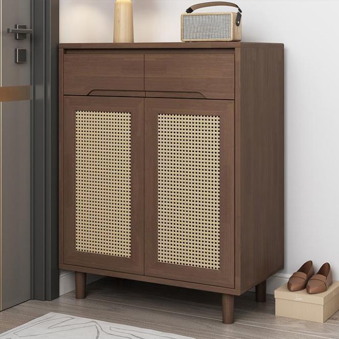 Cabinet d'accent contemporain avec tiroirs et portes en bois massif