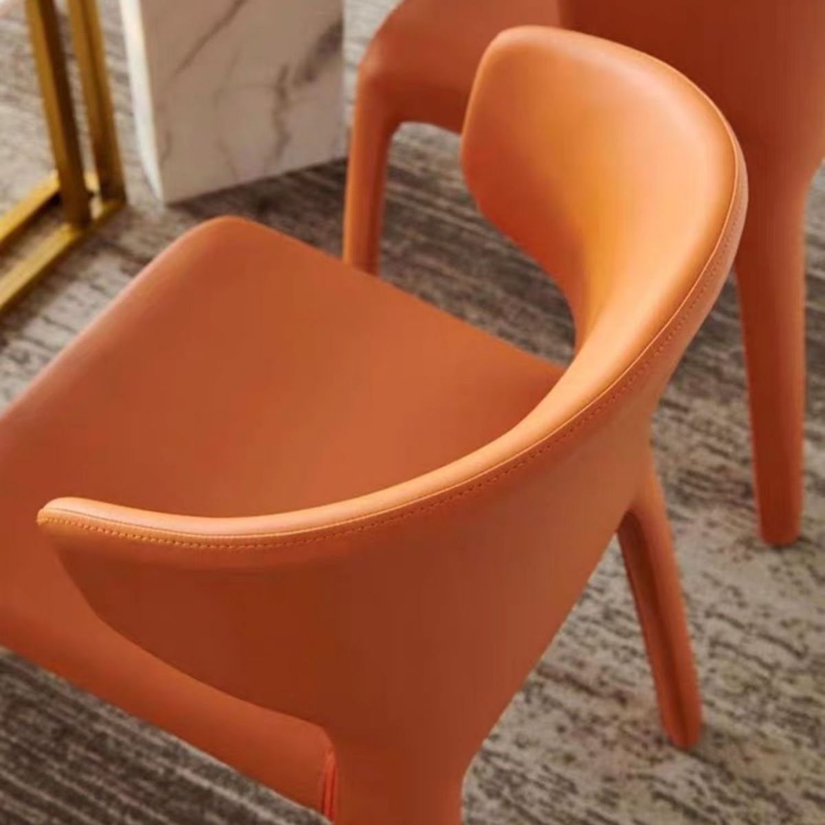 Designer Style Leather Arm Chair Matte Finish Solid Back Single Dining Chair Clearhalo ' kitchen&dining_furn' 'Dining Chairs' 'Dining Tables & Seating' 'dining_chair' 'furn' 'furn_dining_chair' 'Furniture' 'furniture_dining_chair' 'Kitchen & Dining Furniture' 'kitchen' 1200x1200_511667c0-e700-4820-93a3-970d60e59f2d