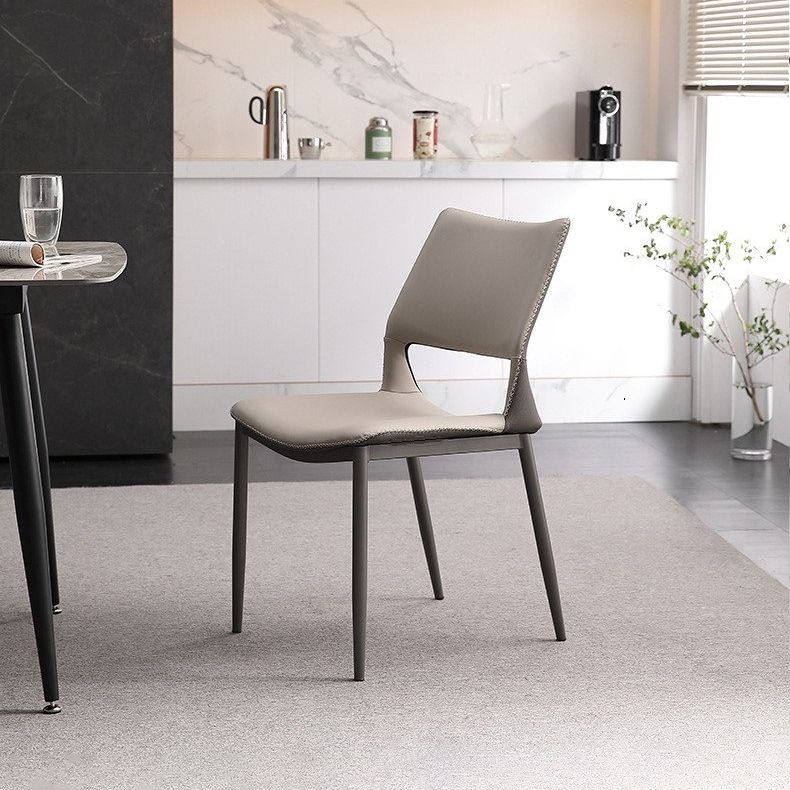 Chaises de salle à manger contemporaines chaise sans bras avec des jambes en métal pour la maison