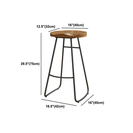 Zeitgenössischer Massivholz Barstool Restaurant Barhocker mit Pedal