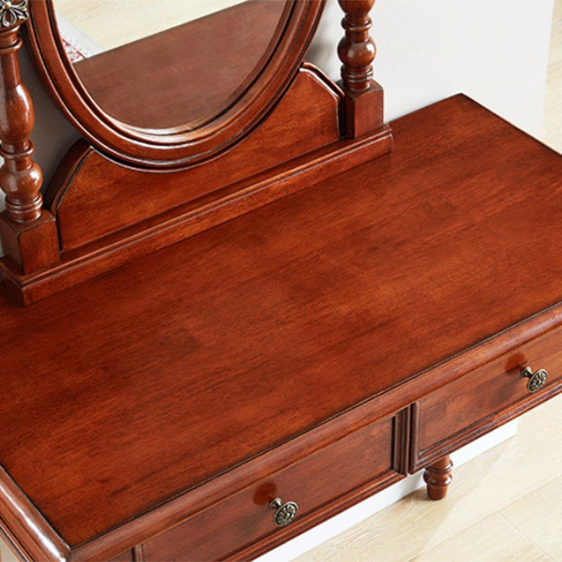 Tradizionale tavolo da banco di vanità per trucco in legno in marrone e bianco per camera da letto