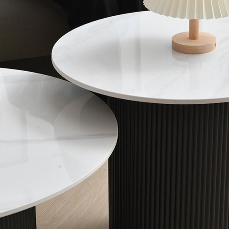 Slate Round Coffee Table Pedestal Cocktail Table Set in White Clearhalo 'Coffee & Accent Tables' 'Coffee Tables' 'coffee_tables' 'furn' 'furn_coffee_tables' 'Furniture' 'Living Room Furniture' 1200x1200_519f8b94-2f98-4eb4-aec4-c80ef20b27a4