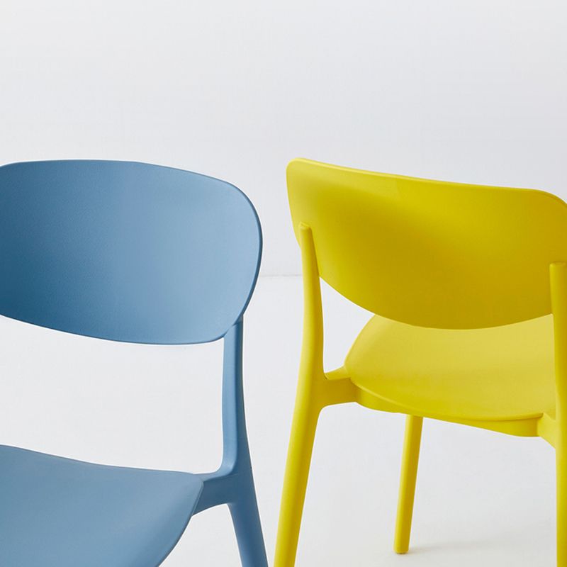 Sedia da pranzo in plastica per finitura opaca scandinava