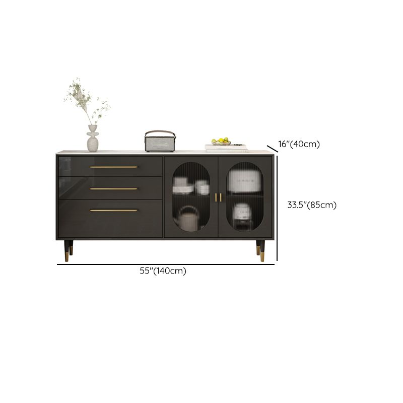 Servidor de comedor de madera de ingeniería moderno de un aparador negro con cajones y almacenamiento