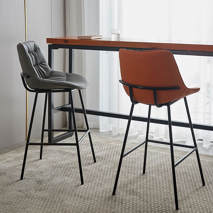 Tabouret de bar de style contemporain tabouret de bar en cuir pu avec des jambes en métal pour la maison