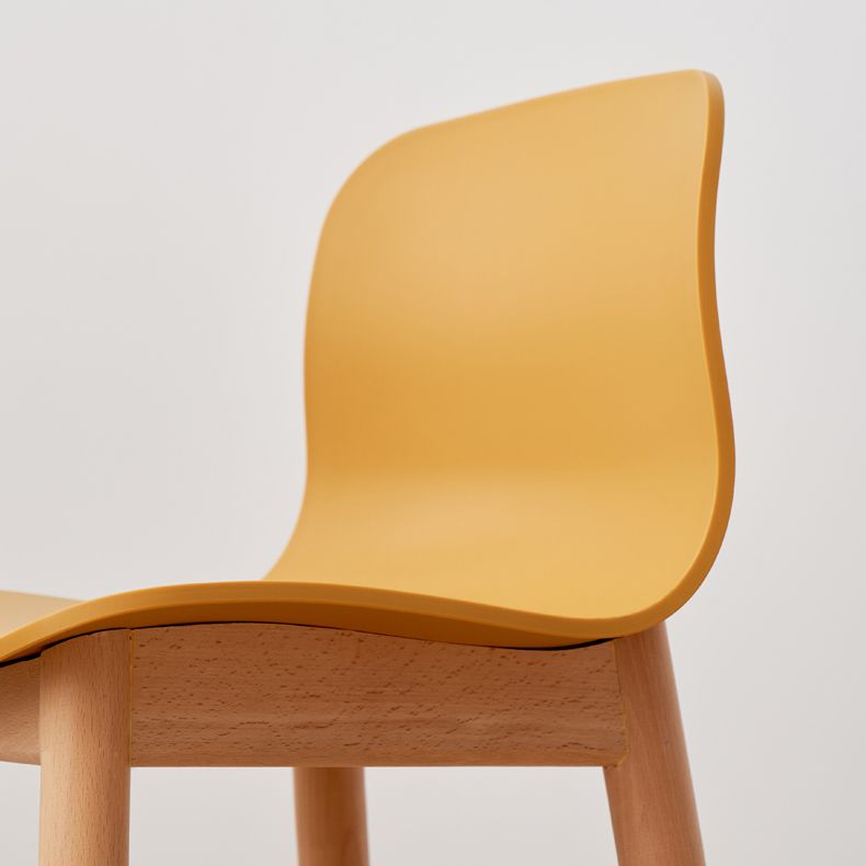 Nordic Backrest Armless Counter Stool Wooden Cafe Bar Stool with Plastic Cushion