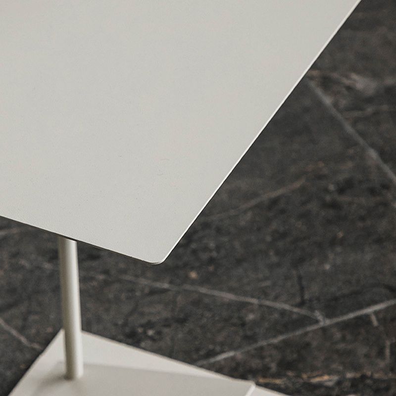 Tavolo da ginnastica moderna di metà secolo in metallo c-forma di divano il lato accento