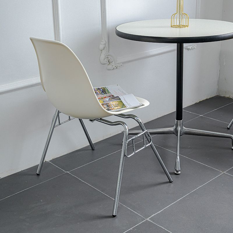 Minimalist Style Solid Back Plastic Chair for Home Use Stackable Armless Side Chair Clearhalo ' kitchen&dining_furn' 'Dining Chairs' 'Dining Tables & Seating' 'dining_chair' 'Furniture' 'furniture_dining_chair' 'Kitchen & Dining Furniture' 'kitchen' 1200x1200_52e33dec-6ae6-4ebf-a7a9-729f4927711f