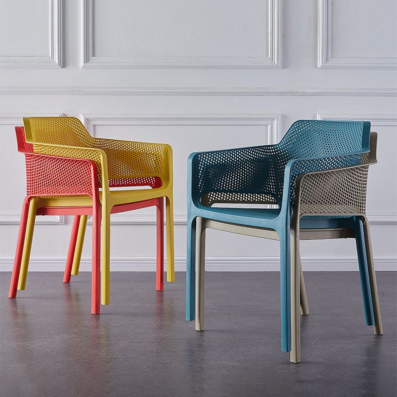 Scandinavian Plastic Kitchen Dining Room Armchair Solid Back Chair Clearhalo ' kitchen&dining_furn' 'Dining Chairs' 'Dining Tables & Seating' 'dining_chair' 'Furniture' 'furniture_dining_chair' 'Kitchen & Dining Furniture' 'kitchen' 1200x1200_5331f9c8-e565-4b5e-b5d5-461ee1d04b3c