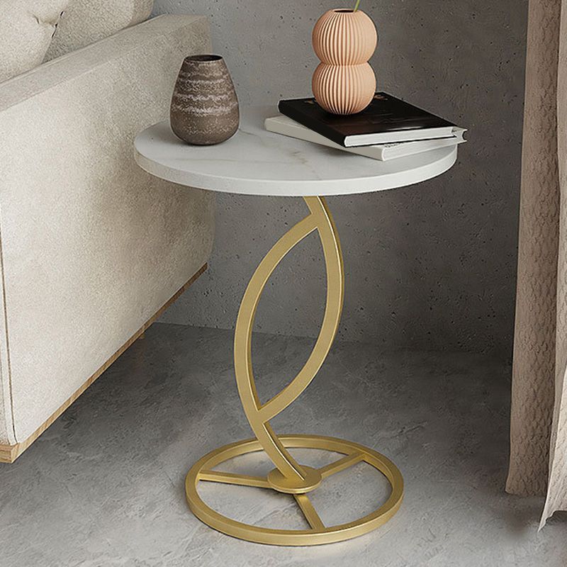 丸い台座エンドテーブルリビングルームのミニマリストサイドエンドテーブル