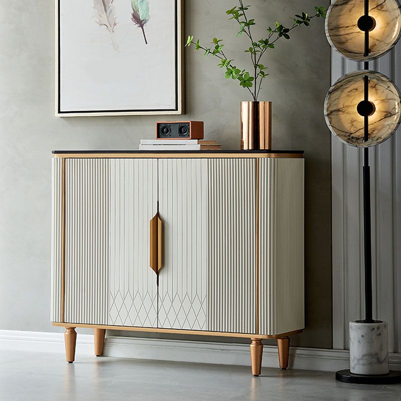 Server da pranzo in legno ingegnerizzato a buffet di lusso leggero per cucina