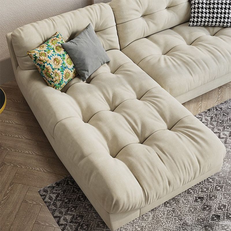 Scandinavo da 33,85 "H divano trapuntato a braccia e chaise per soggiorno