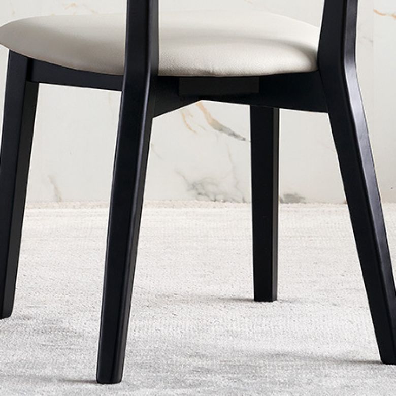 フェイクレザーキッチンダイニングチェアウッドベースの布張りのサイドチェア