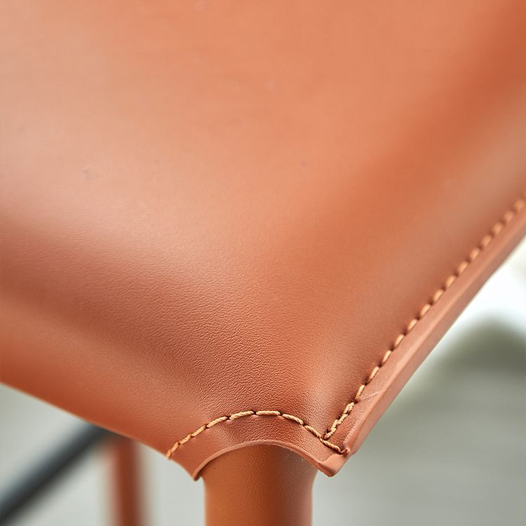 Contemporary Footrest Leather Counter and Bar Stool Square Low Back Bar Stool Clearhalo 'Bar Furniture' 'Bar Stools' 'bar_stools' 'furn' 'furn_bar_stools' 'furniture_bar_stools' 'Kitchen & Dining Furniture' 'kitchen&dining_furn' 'kitchen' 'kitchen_furn' Furniture' 1200x1200_5404e6ba-009e-456f-9f24-85beb240580f