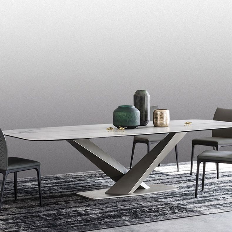 Stone Dining Table Traditional Luxury Dining Table with Pedestal Base Clearhalo 'Dining Tables & Seating' 'Dining Tables' 'dining_table' 'furn' 'furn_dining_table' 'Furniture' 'Kitchen & Dining Furniture' 1200x1200_5451c50d-648b-4e10-9540-c71d12e8257f