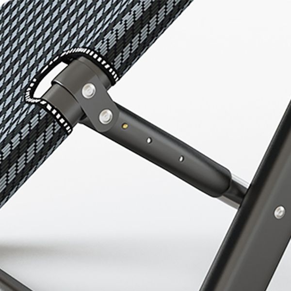 Sedia reclinabile in metallo contemporanea con armi e movimento indipendente