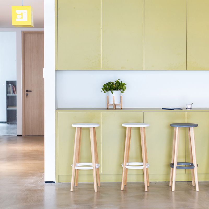 Contemporary Simple Wood Counter Stools Circular Seats Indoor Bar Stool Clearhalo 'Bar Furniture' 'Bar Stools' 'bar_stools' 'furniture_bar_stools' 'Kitchen & Dining Furniture' 'kitchen&dining_furn' 'kitchen' 'kitchen_furn' Furniture' 1200x1200_54759609-4d13-4b4f-a3fb-5d05302f8079