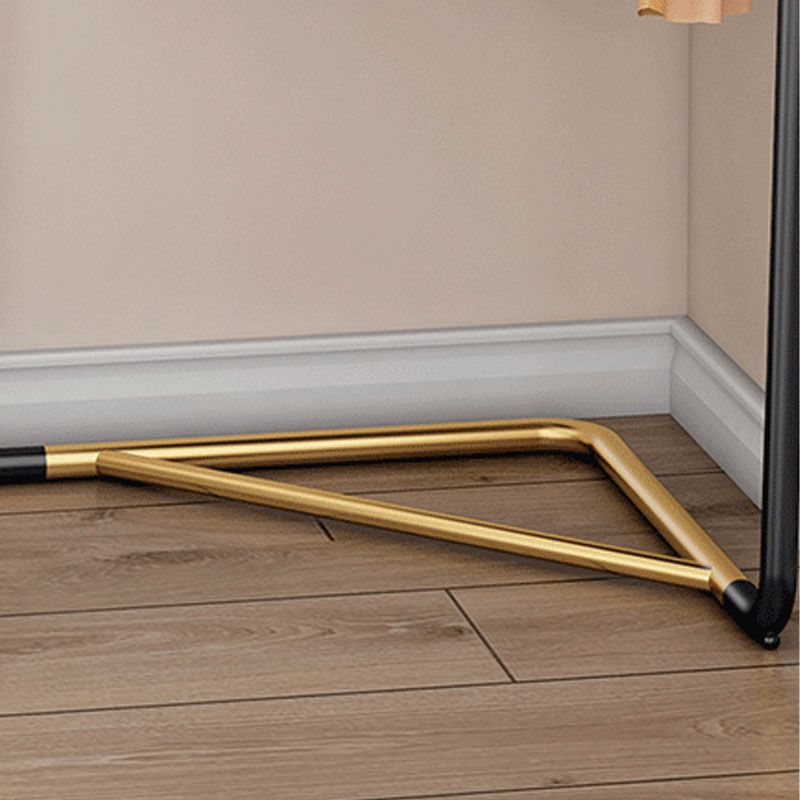 Zeitgenössischer Metallschichtbügel frei stehender Kleiderregal mit Kleiderhaken