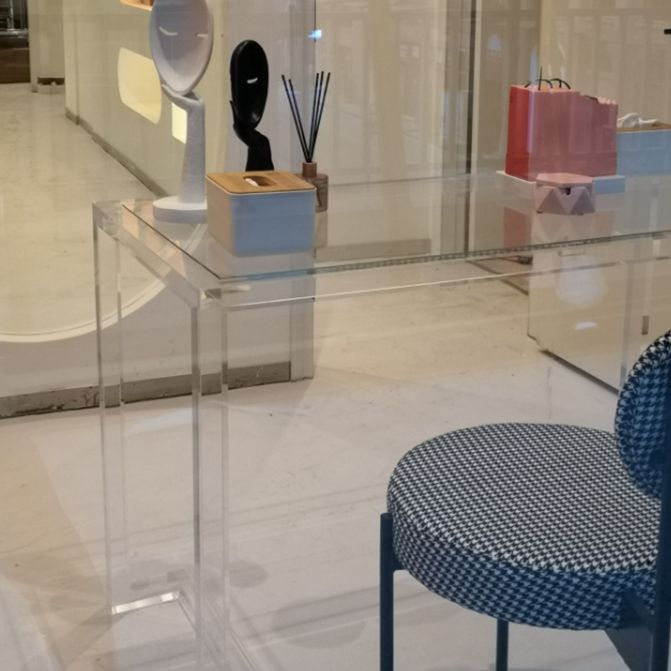 Acrylic Contemporary Rectangular Dining Table Clear Glass Table for Dining Room Clearhalo ' dining_table' 'Dining Tables & Seating' 'Dining Tables' 'furn' 'furn_dining_table' 'Furniture' 'furniture_dining_table' 'Kitchen & Dining Furniture' 'kitchen&dining_furn' 'kitchen' 'kitchen_dining_table' 1200x1200_54ce8946-b093-4d99-ab61-73240ada5605