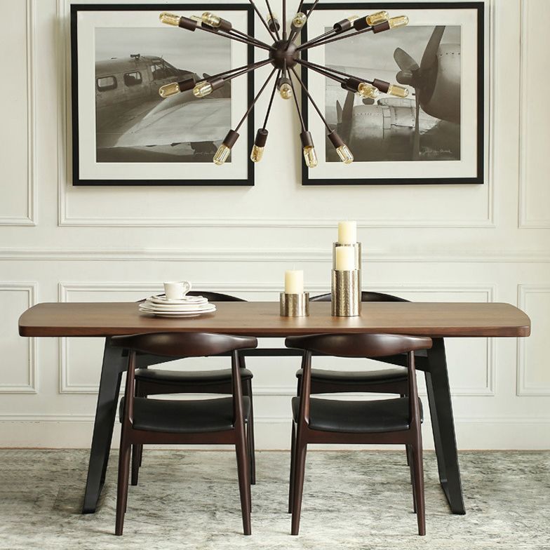 Mesa de comedor de madera sólida mesa de rectángulo de lujo tradicional con base de trineo