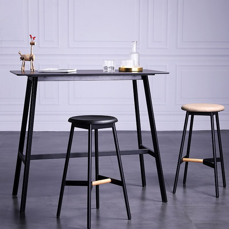 Scandinavian Black Counter Stools Metal Wood Backless Bar Stools with Round Seat Clearhalo 'Bar Furniture' 'Bar Stools' 'bar_stools' 'furn' 'furn_bar_stools' 'furniture_bar_stools' 'Kitchen & Dining Furniture' 'kitchen&dining_furn' 'kitchen' 'kitchen_furn' Furniture' 1200x1200_557fff09-22ed-4017-865a-36bbe6a8ac82