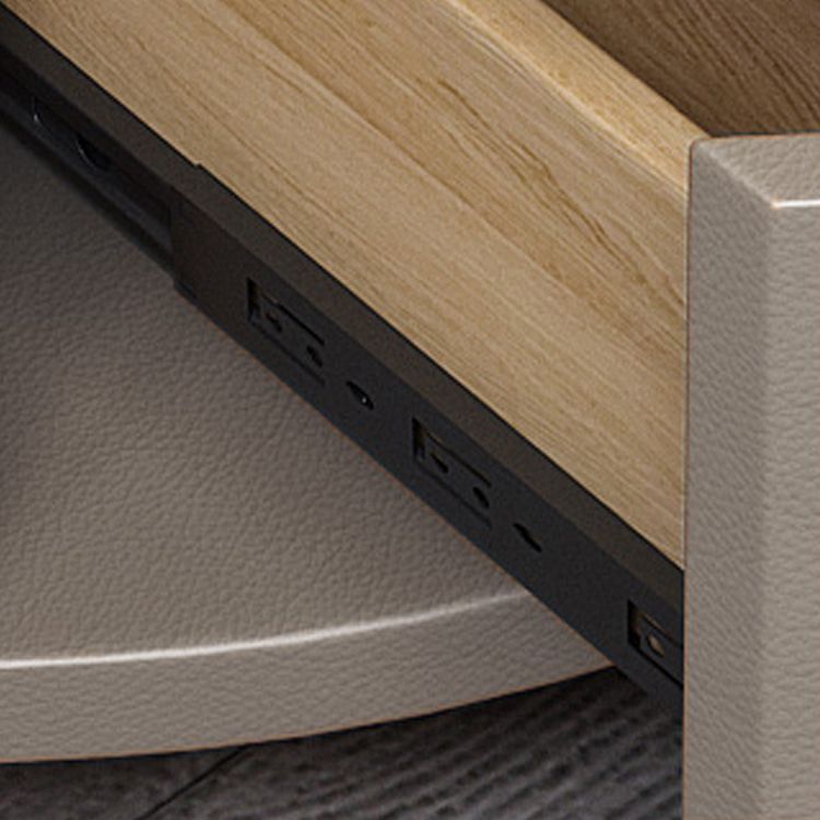 Glam Night Tisch Kunstleder und echter Marmor -Nachtschrankschubladen enthalten