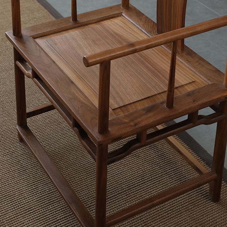 Silla de comedor de madera sólida silla de comedor de espalda tradicional con cojín