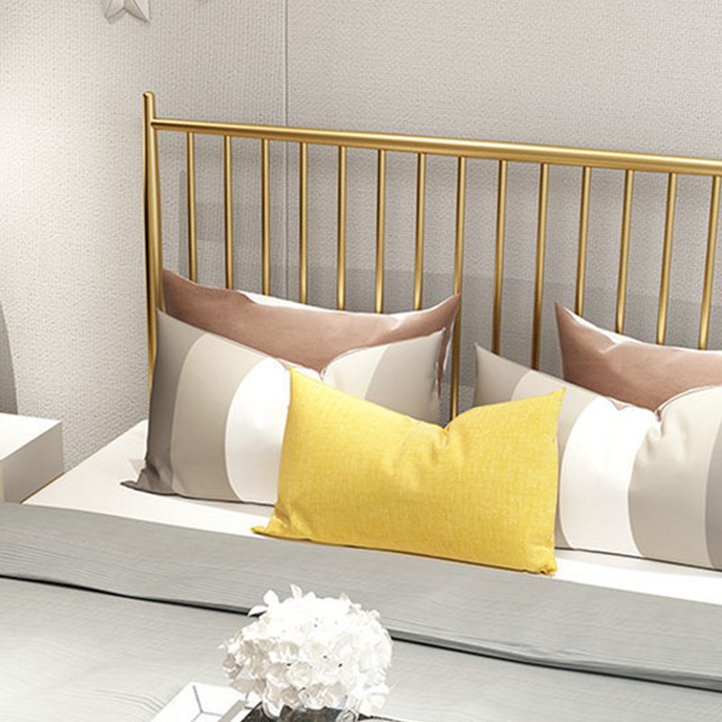 Modern Open-Frame Bed Iron Rectangular Standard Bed with Metal Legs Clearhalo 'Bedroom Furniture' 'Beds' 'furn' 'furn_beds' 'Furniture' 1200x1200_55ea616f-a03c-44b6-955a-56a6b4d731d5