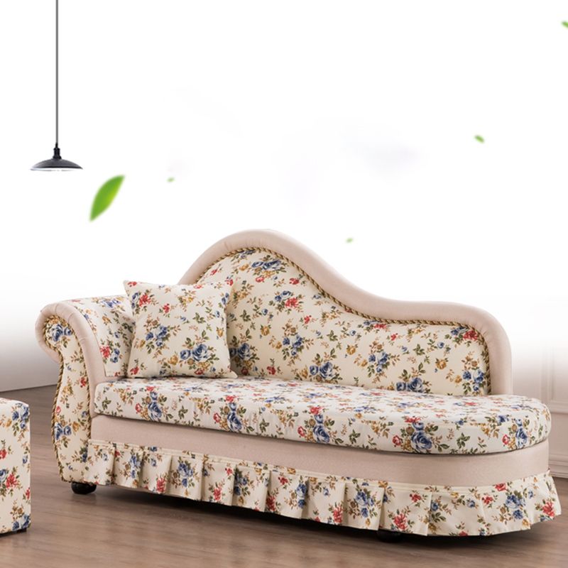 Traditionele fauteuil met één arm en gerolde armleuningen