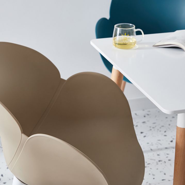 Contemporary Dining and Accent Chairs Matte Finish Plastic Solid Back Chair Clearhalo ' kitchen&dining_furn' 'Dining Chairs' 'Dining Tables & Seating' 'dining_chair' 'Furniture' 'furniture_dining_chair' 'Kitchen & Dining Furniture' 'kitchen' 1200x1200_5617e79a-cf8b-4836-9a3f-a5c8fa5e3c0b