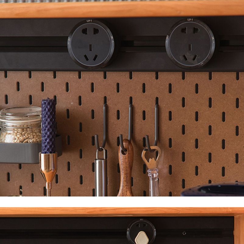 Moderne porte di vetro Curio Curio Pining Hutch con cassetti