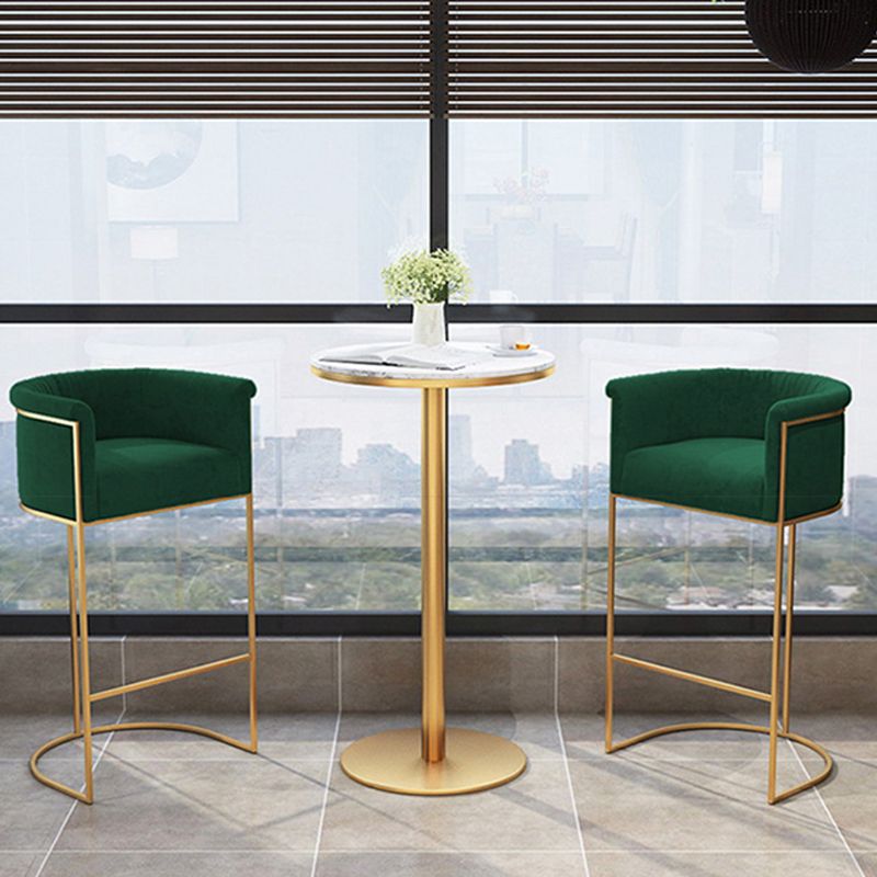 Scandinavian Bar and Counter Stool Low Back Stool with Pedestal Base in Gold Clearhalo 'Bar Furniture' 'Bar Stools' 'bar_stools' 'furn' 'furn_bar_stools' 'Furniture' 'furniture_bar_stools' 'Kitchen & Dining Furniture' 1200x1200_56492e37-378f-4d96-b889-e648637c4cdf
