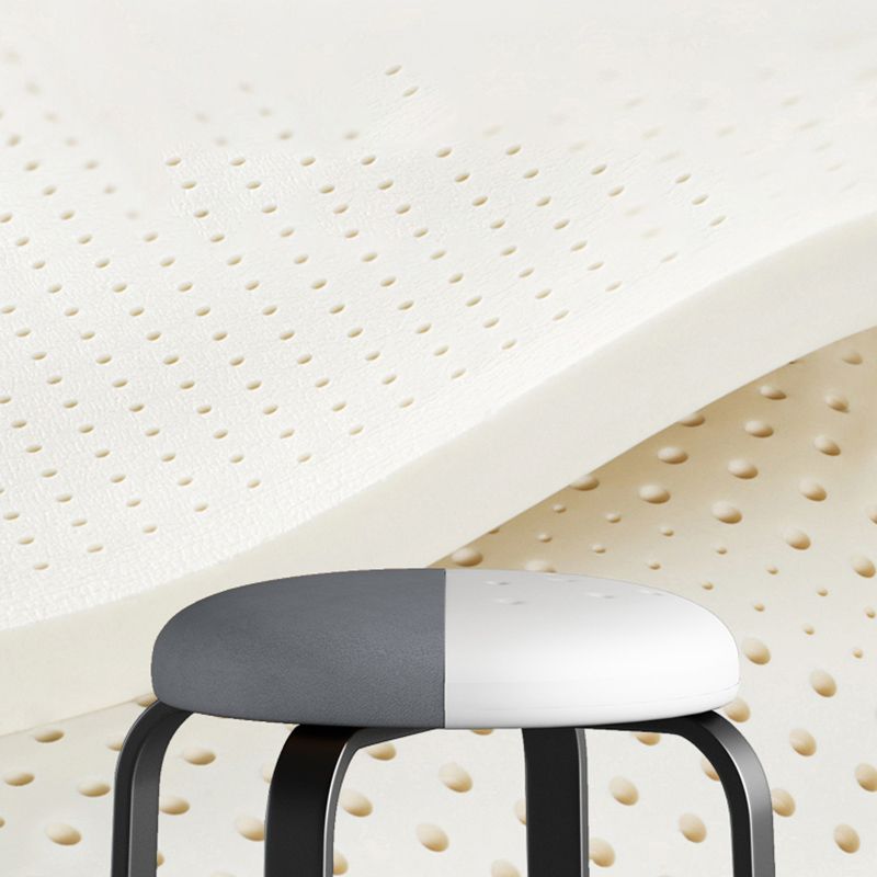 Footstool Ottoman Upholstered Metal Frame Fabric Modern Solid Round Ottoman Clearhalo 'furn' 'furn_ottomans_poufs' 'Furniture' 'Living Room Furniture' 'Ottomans & Poufs' 'ottomans_poufs' 1200x1200_5672dd24-b476-4042-bd56-98d06db43c06