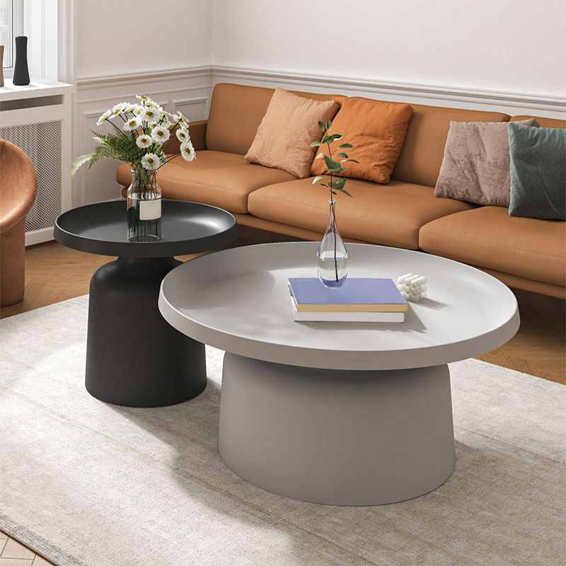 Metal Minimalist Cocktail Table Round Coffee Table for Living Room Clearhalo 'Coffee & Accent Tables' 'Coffee Tables' 'coffee_tables' 'furn' 'furn_coffee_tables' 'Furniture' 'Living Room Furniture' 1200x1200_568b51f6-c597-4f98-9330-4b7d3c8b112e