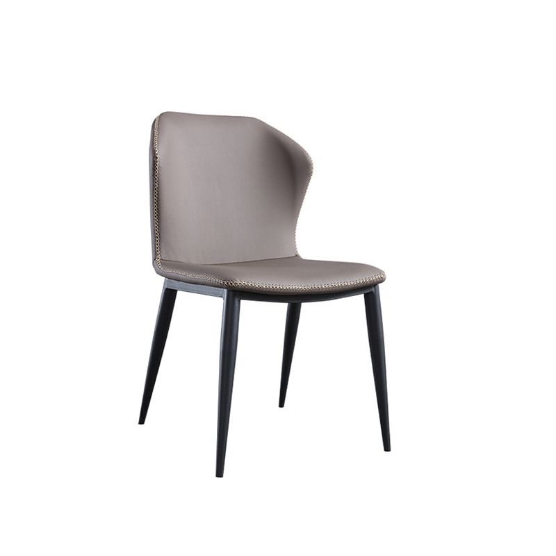 Eigentijdse eetzaal 1/7 pc's gesinterde stenen eettafel met wingback -stoelen