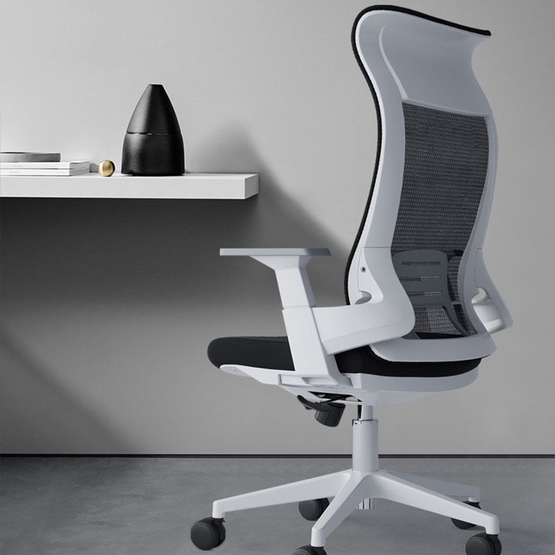 Black High Back Task Chair Nylon Frame Rotatable Mesh Office Chair Clearhalo 'furn' 'furn_office_chair' 'Furniture' 'Office Chairs' 'Office Furniture' 'office_chair' 1200x1200_56d12584-0b4d-4383-a208-e9d8e59c1a08